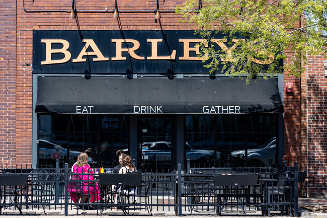 Enjoy delicious food and welcoming service at Barley's near Wickham.