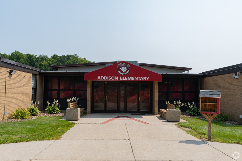 Addison Elementary School
provides education to the residents living in Lenawee County.