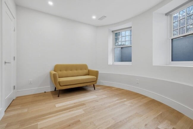 126 Englewood Ave unit 2, Brighton, MA 02135 - photo 7