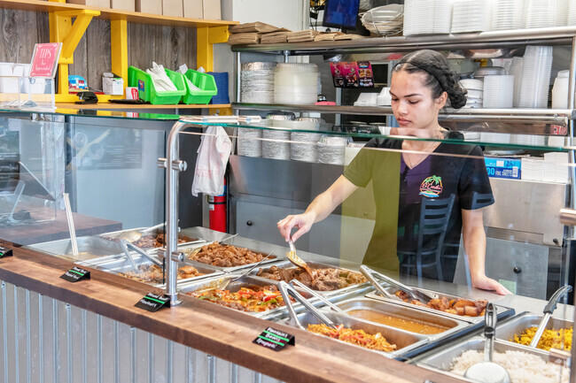 Hot, fresh dishes are plentiful and tempting at El Caribe near the Highland Park neighborhood.