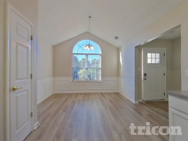 5545 Amber Cove Way, Flowery Branch, GA 30542 - photo 3