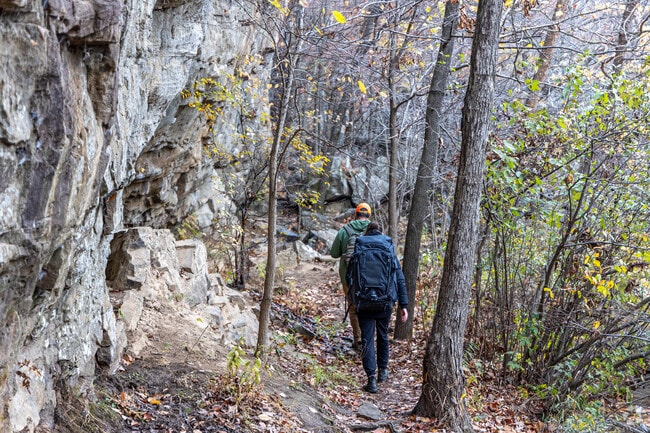 Lincoln Lake Park offers a variety of hiking and biking trails.