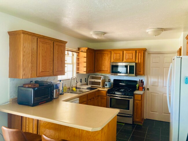 1545 S Ash Creek Dr, Toquerville, UT 84774 - photo 5