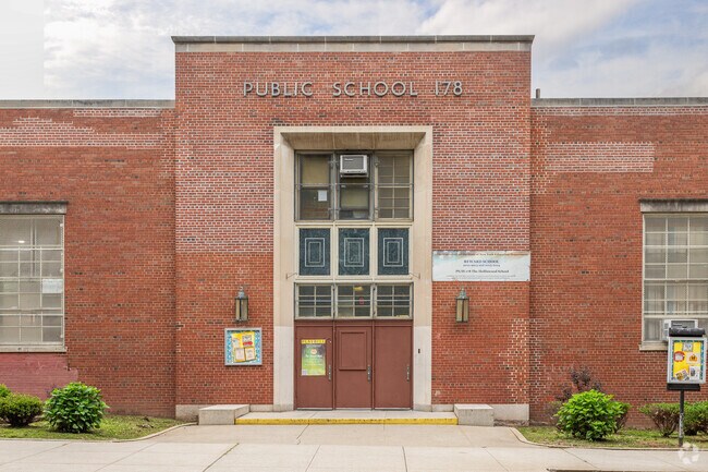 PS 178 is a highly rated public school located in Jamaica, NY.