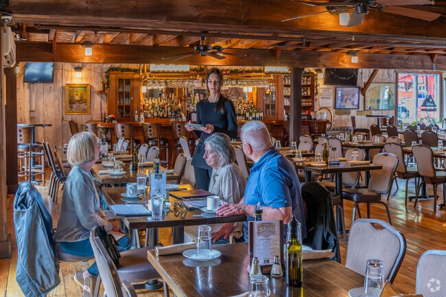 The Rustic Wheelhouse Restaurant in Chester serves Italian dishes for lunch and dinner.