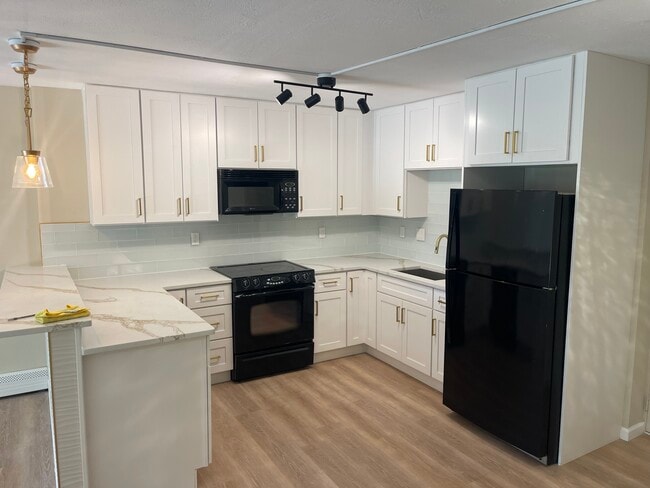 1575 W Street Rd unit 514, Warminster, PA 18974 - photo 3