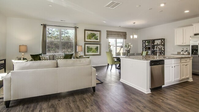 130 Ellie Way unit 36205434, Savannah, GA 31419 - photo 2