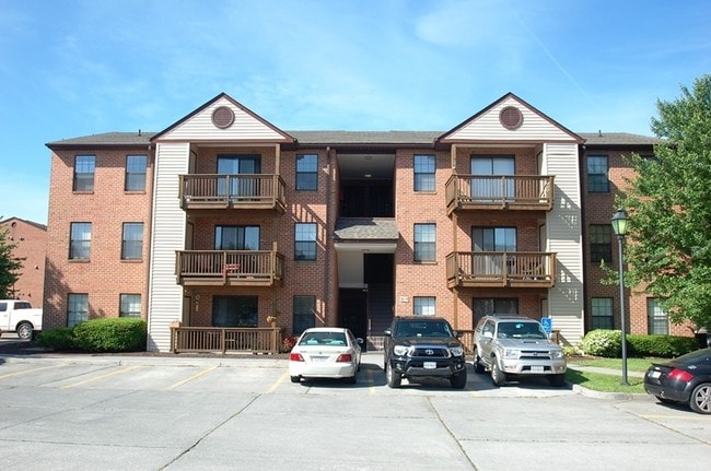 North Winchester Apartments, Winchester, VA 22601 - photo 2