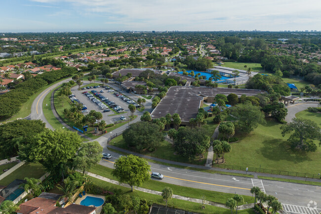 Del Prado Elementary School
