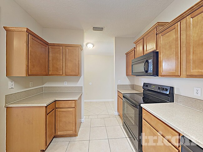 5555 Village Pond Cir, Jacksonville, FL 32222 - photo 7