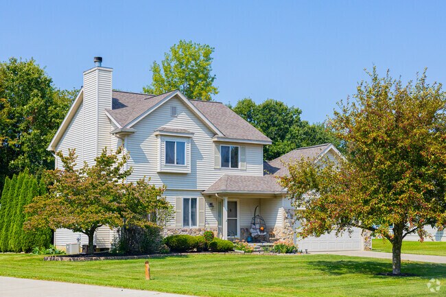 Newer builds with two floors can go up to $330,000.