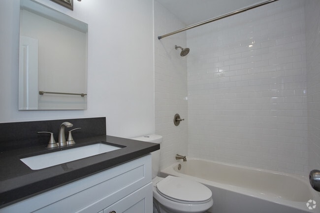 910-930 Freeman Ave, Long Beach, CA 90804 - photo 4