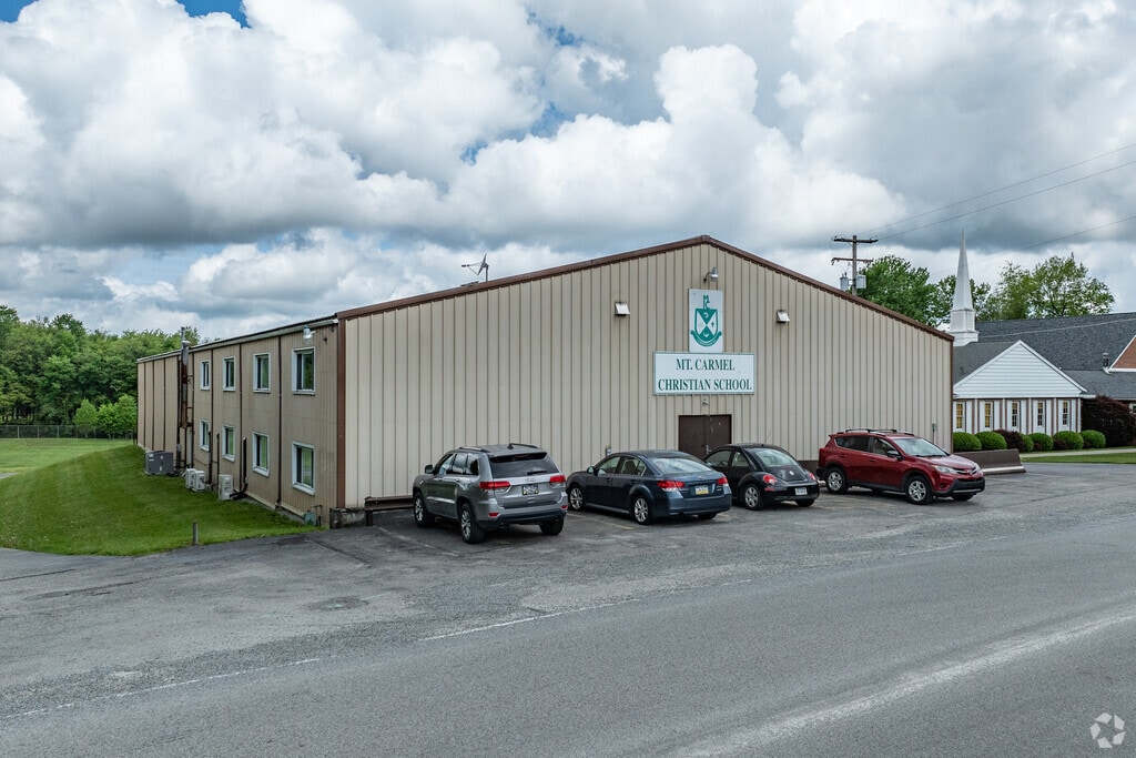 Mt Carmel Christian School is a private school with about 67 students.