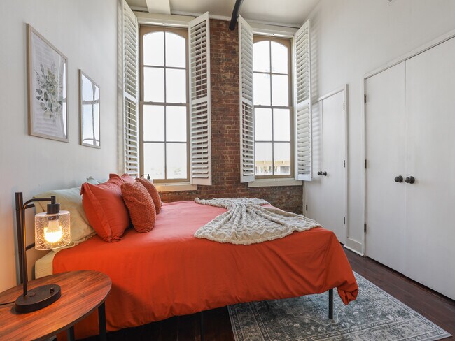 66 S Front St unit 21, Memphis, TN 38103 - photo 3