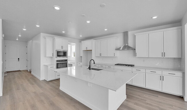 1206 E Horseshoe Way, Eagle Mountain, UT 84005 - photo 7