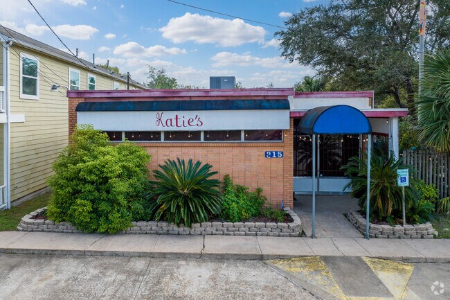 Katie’s Bar in Bacliff is a local spot for drinks and bites.