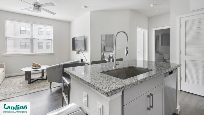 1148 Silber Rd unit 2320, Houston, TX 77055 - photo 5