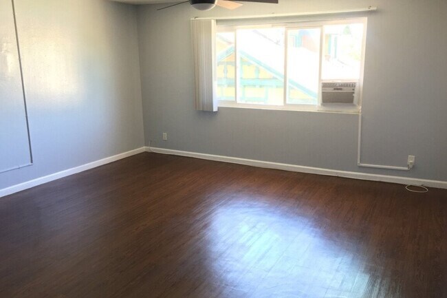 1320 S St. Andrews Pl, Los Angeles, CA 90019 - photo 4