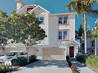 815 Harbor Cliff Way, Oceanside, CA 92054
