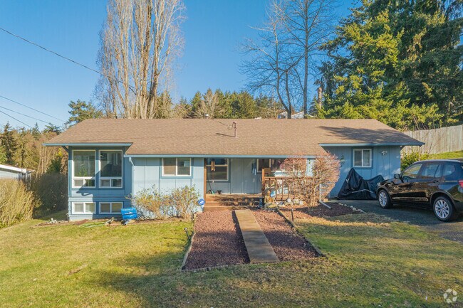 Saltair Hills features a large number of mid-century ramblers.