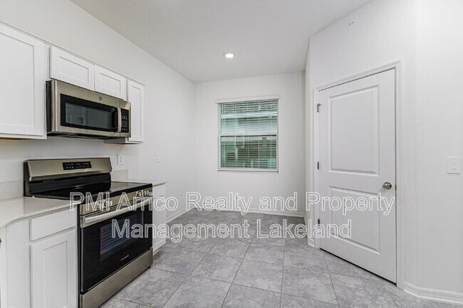 1228 Tyler Lp, Winter Haven, FL 33884 - photo 7