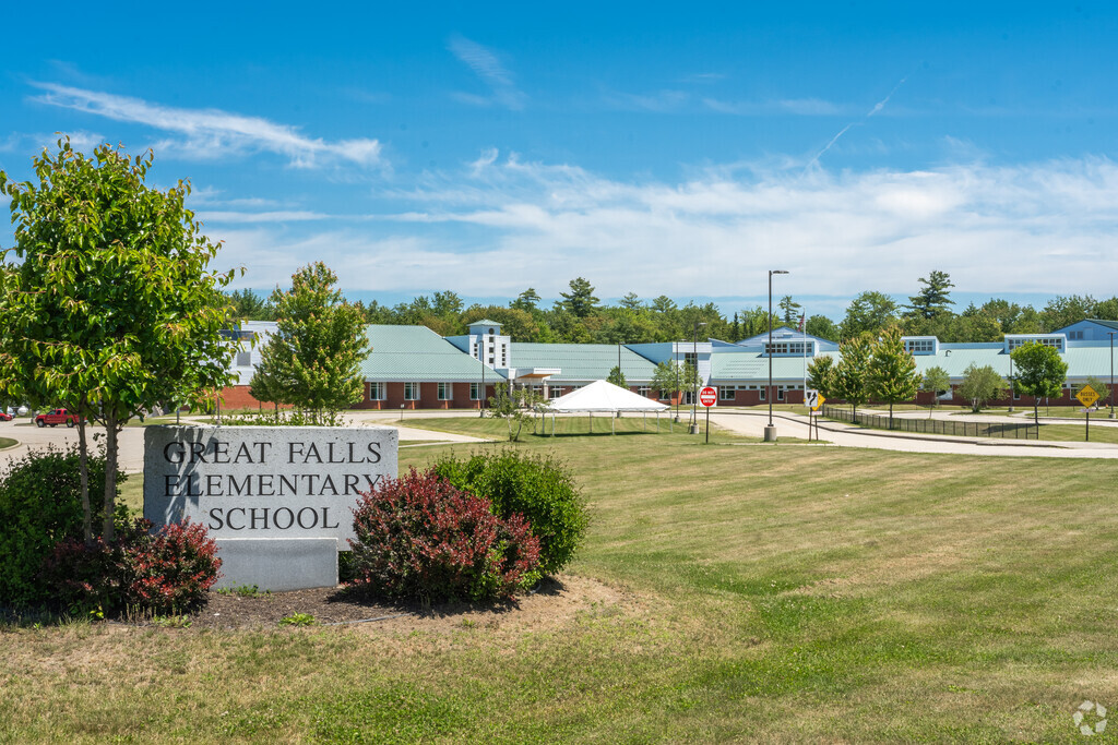 Great Falls Elementary School sign.