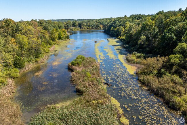 Several trails and bike paths in Washington Valley Park offer great views of the Washington Valley Reservoir.