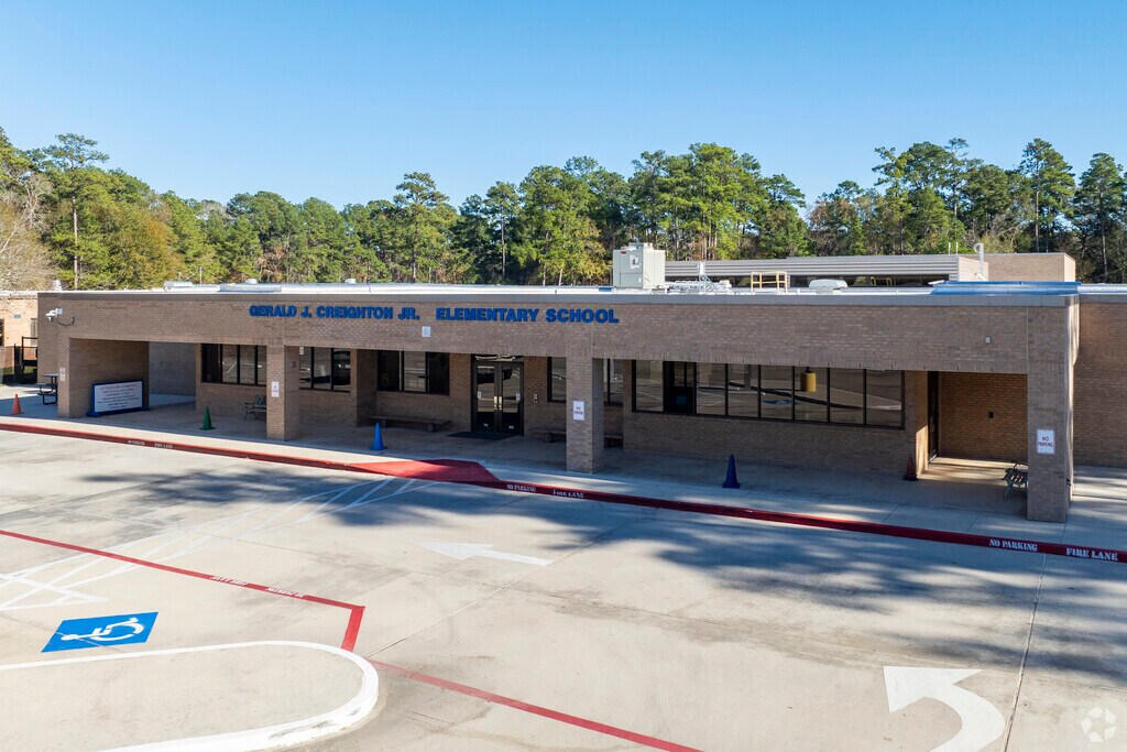 Creighton Elementary has a B- grade from Niche.