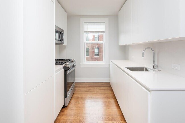17 Forest St unit 18-3, Cambridge, MA 02140 - photo 4