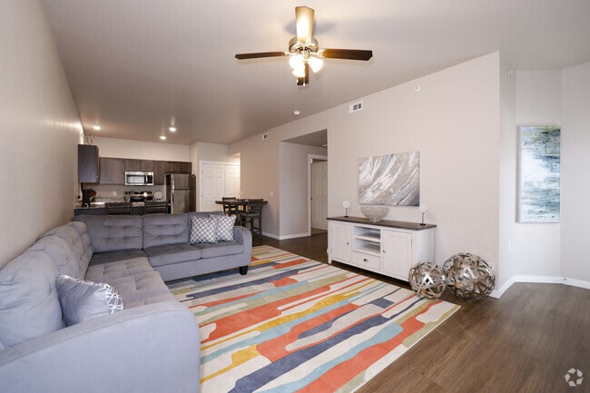 2BR, 2BA - 1093SF - Living Room