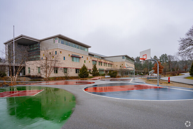 Joseph Estabrook Elementary School in Lexington has an overall grade of A+ on Niche.