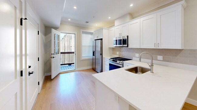 165 Allston St unit 7, Boston, MA 02134 - photo 3