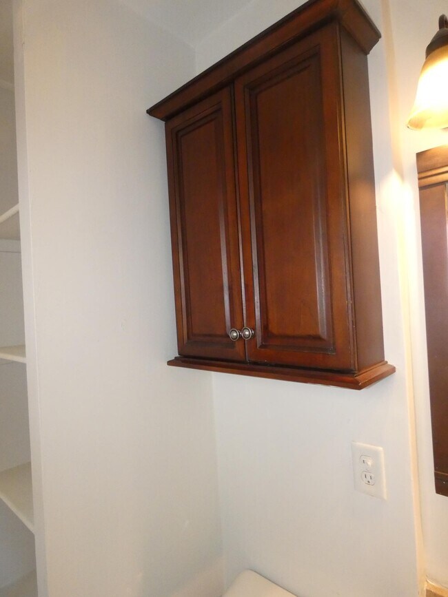 1751 Summit St unit C, Columbus, OH 43201 - photo 5