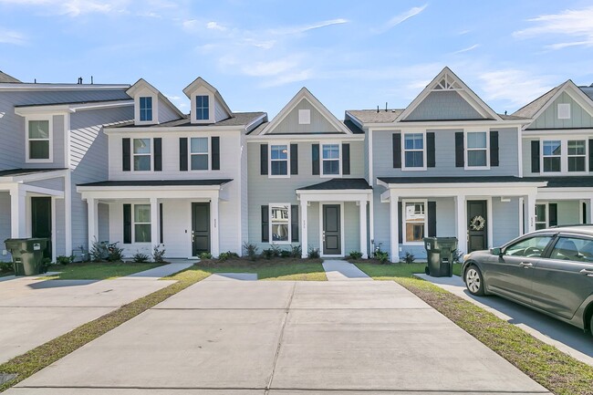 826 Alma Square Dr, Moncks Corner, SC 29461 - photo 3