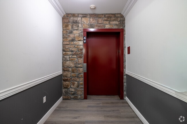 Lobby Elevator