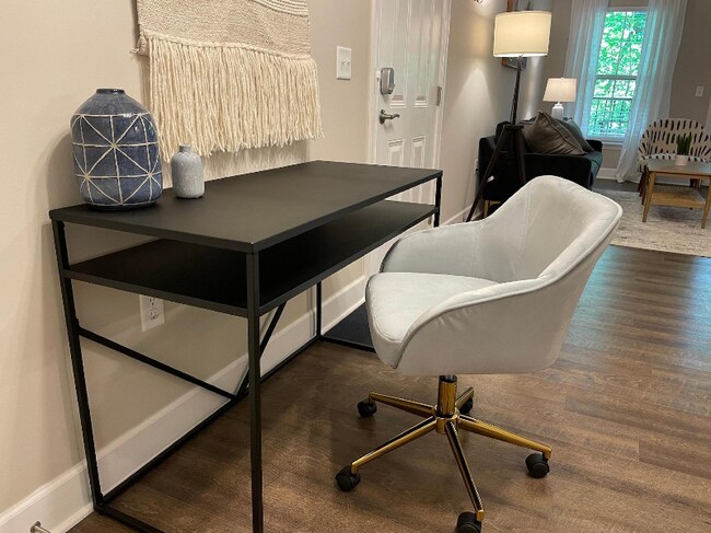 740 Zumstein Ln unit . 103, Westerville, OH 43082 - photo 7