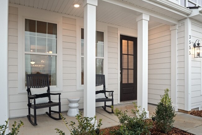 650 Conifer Dr, Spring Hill, TN 37174 - photo 3