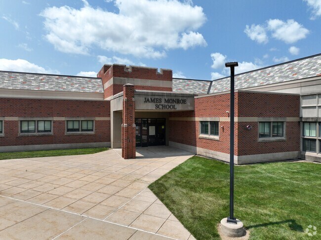 Monroe Elementary 1