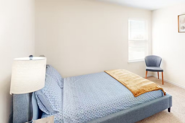 3651 Sandy Brook Dr, Round Rock, TX 78665 - photo 4