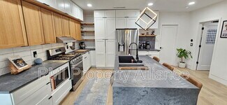 2319 Drake Dr, Orlando, FL 32810