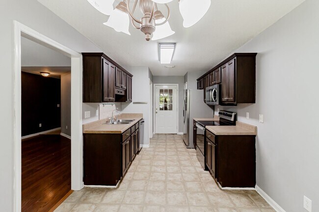 2014 Inverness Pkwy, Tuscaloosa, AL 35405 - photo 6