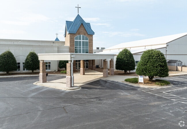Parents drop their kids off here at Tri-City Christian School.