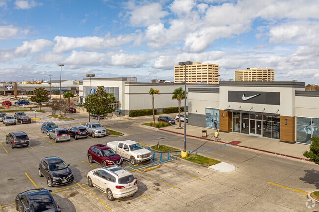 Elmwood Shopping Center and Parking