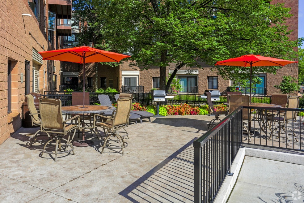 New Boston Square, Minneapolis, MN 55418 - photo 1