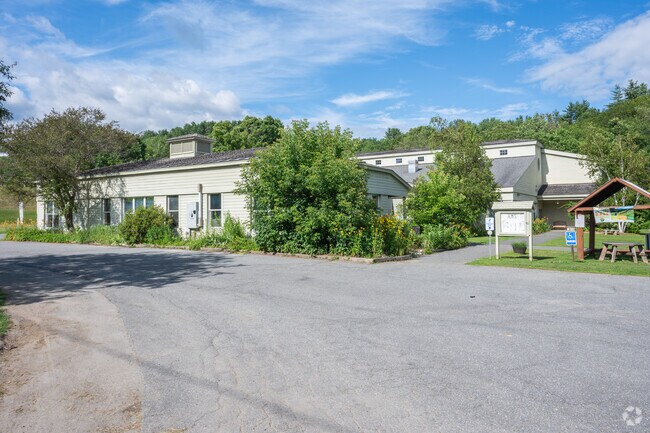 Kids learn in a nurturing, supportive environment at Albert Bridge School.