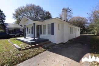 775 Moon St, Memphis, TN 38111