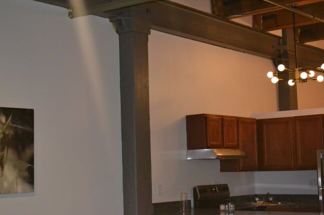 743 Beaubien St unit 303, Detroit, MI 48226 - photo 7