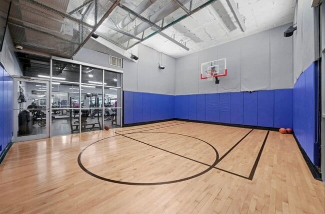 The Residences At Grand Plaza unit W1206, Chicago, IL 60654 - photo 6