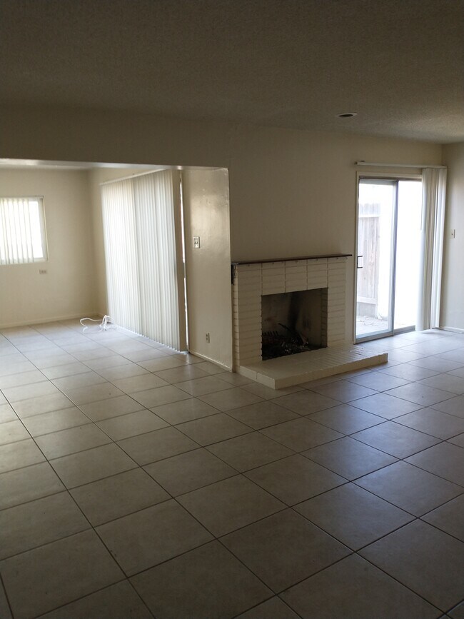 dining room, Living Room