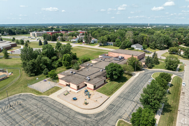 Jordan Elementary School earned an overall grade of B from Niche.com.